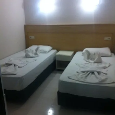 Apart Otel Tropic Marina 2*