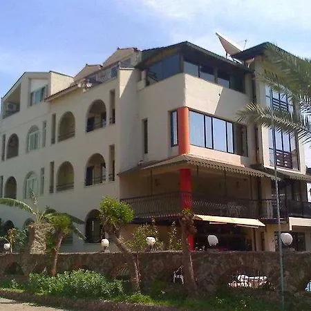Tropic Marina Apartmanhotel